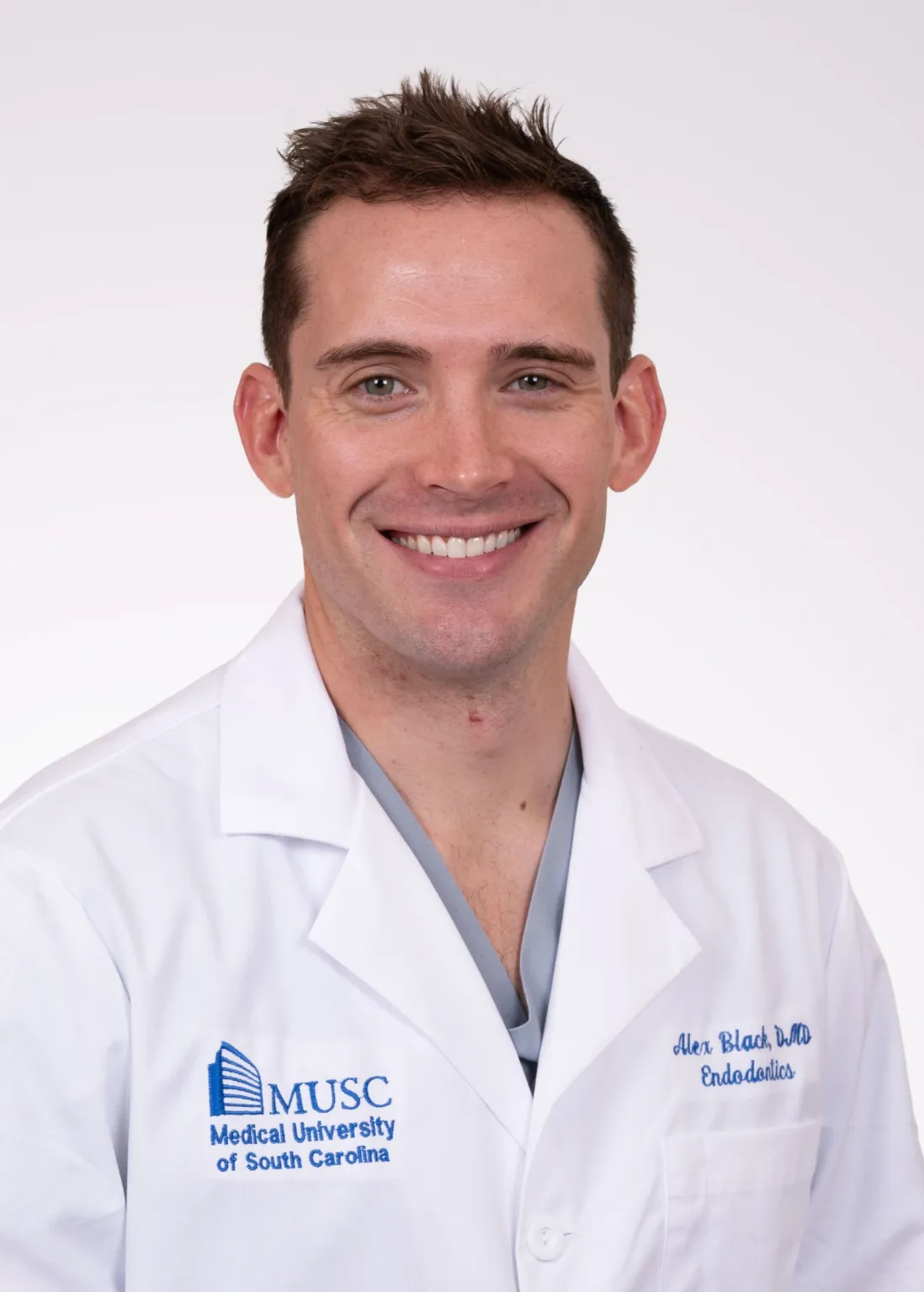 Black-Alex-Endodontics-Resident-12_Edited_Cropped
